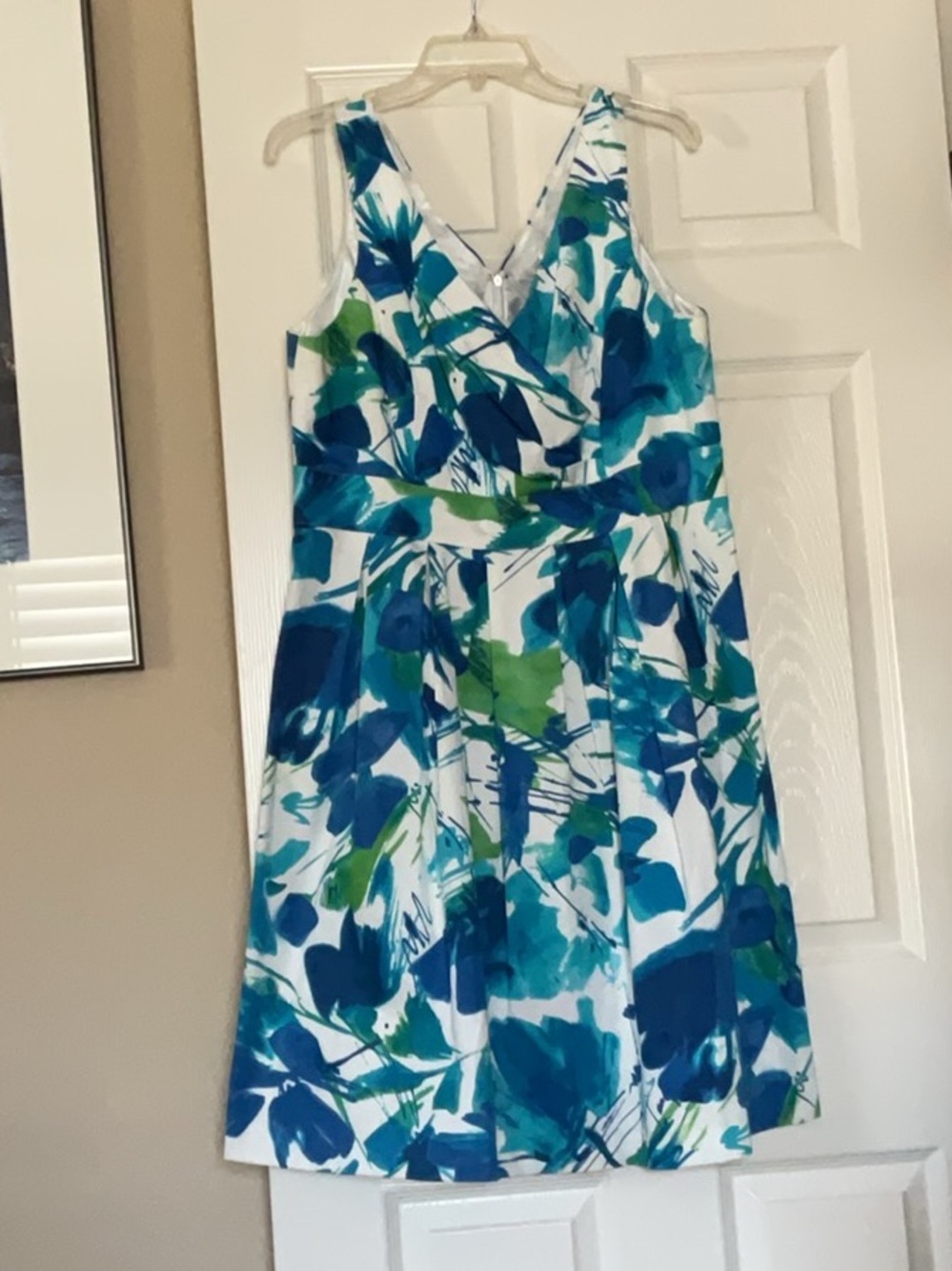 Studio One Blue & Green Floral V‑Neck Sleeveless Dress EUC